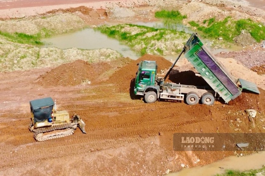 Nhà máy nước Phú Bình - công trình nước sạch lớn nhất trên huyện nông thôn mới đầu tiên của Thái Nguyên. Ảnh: Việt Bắc.