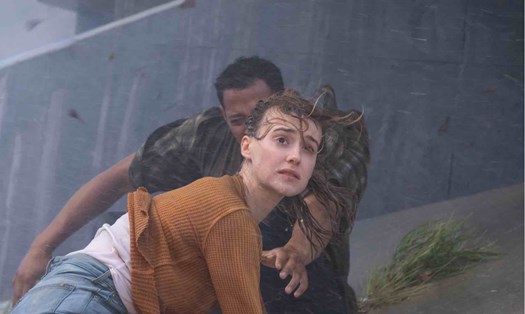 Phim điện ảnh “Lốc xoáy tử thần“. Ảnh: NSX