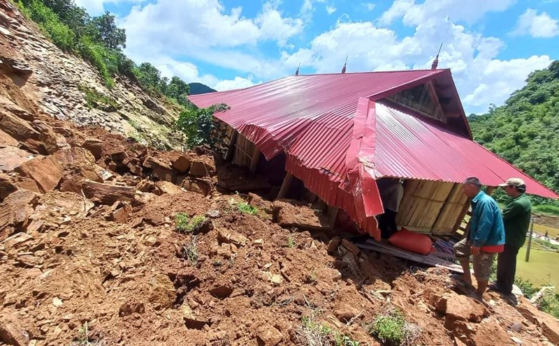 Hiện trường vụ sạt lở. Ảnh: Người dân cung cấp