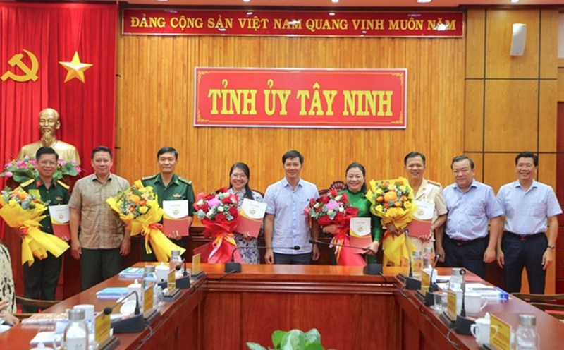 Ban Bí thư chỉ định 2 đại tá quân đội tham gia Ban Chấp hành Đảng bộ tỉnh Tây Ninh, nhiệm kỳ 2020-2025. Ảnh: VGP