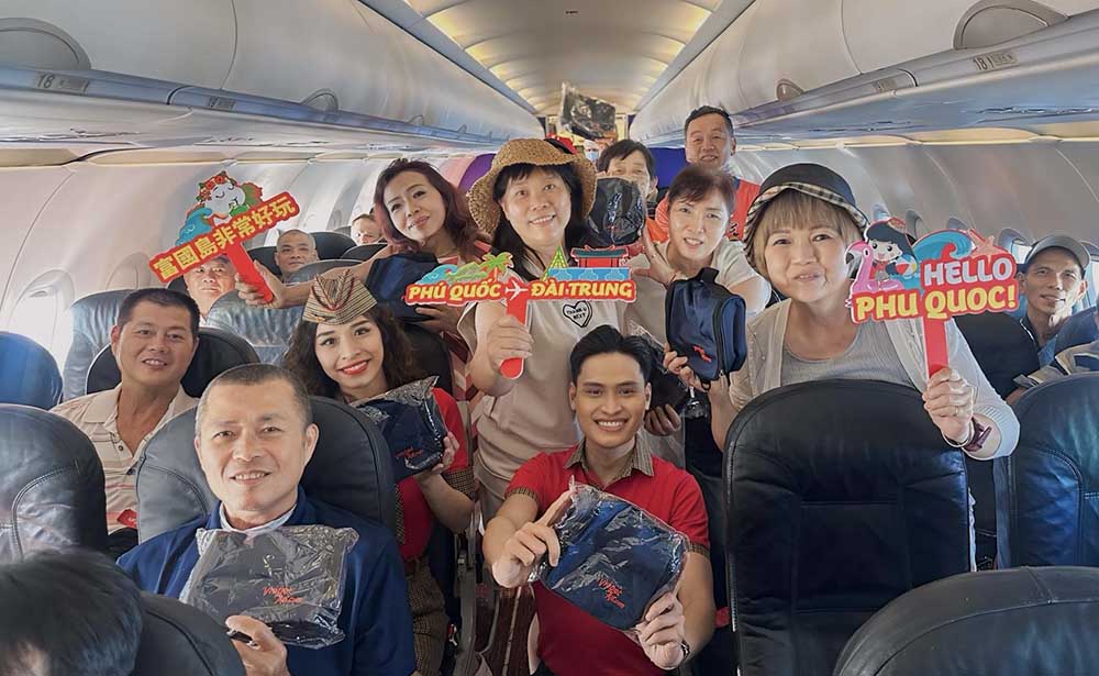 Vietjet's international routes provide flying opportunities for tens of millions of passengers around the world. Photo: HT