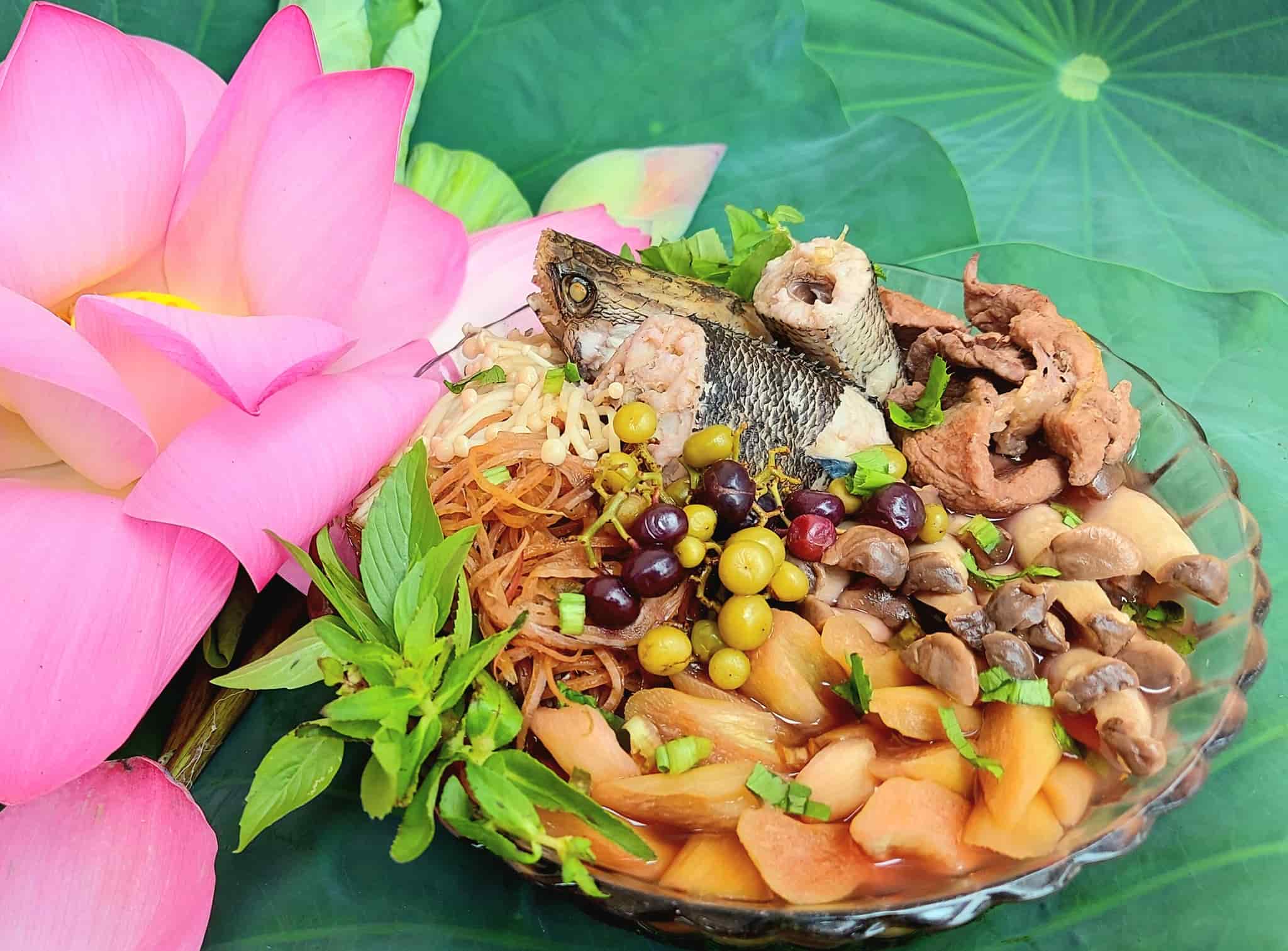 Many dishes made from fruit have become famous specialties. Photo: Azid Giau