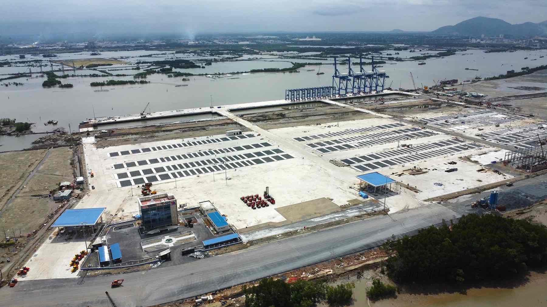 This is the largest seaport in Dong Nai province, located in seaport group number 5 - seaport system in Ho Chi Minh City - Dong Nai - Ba Ria - Vung Tau area. Photo: Ha Anh Chien