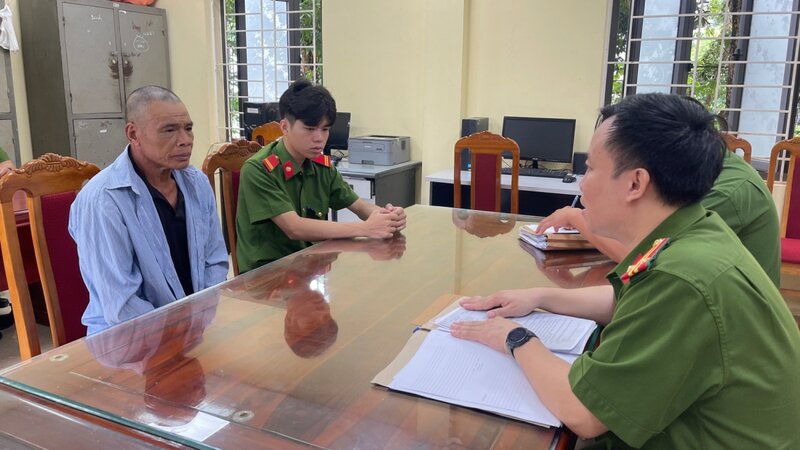 Cựu trưởng bản Lường Văn Khoa (SN1966, trú xã Lóng Sập, huyện Mộc Châu, tỉnh Sơn La) bị khởi tố về tội “Tham ô tài sản”. Ảnh: Cao Thiên