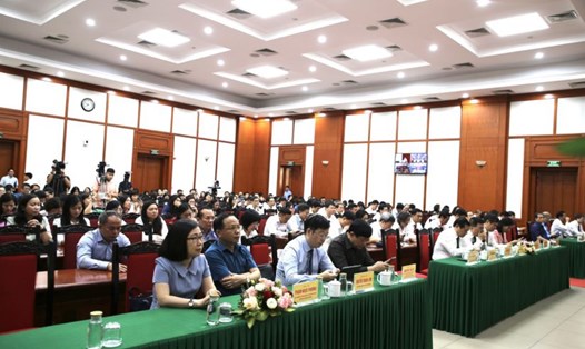 Các đại biểu dự Hội nghị. Ảnh: T.Vương