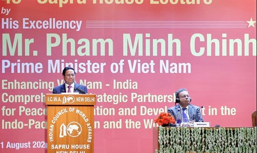 Thủ tướng Chính phủ Phạm Minh Chính có bài phát biểu chính sách quan trọng tại Hội đồng Các vấn đề thế giới của Ấn Độ. Ảnh: VGP