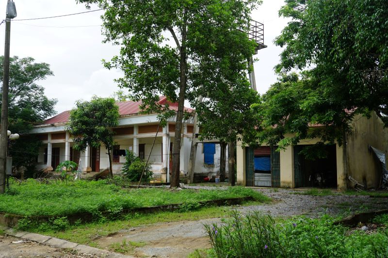 Also according to the Chairman of Xuan Hoa Commune People's Committee, up to now, people are managed by the locality, but land is still under the authority of Thanh Hoa Provincial Youth Union. Currently, the biggest difficulty for households in Thanh Nien Village is that they have not been granted a Land Use Rights Certificate, even though they have lived and worked here for many years. Photo: Quach Du