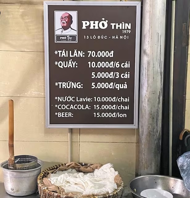 Menu board of Phở Thìn in Hanoi. Photo: Chosun