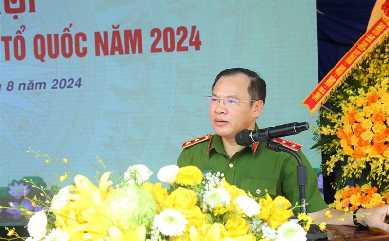 Thứ trưởng Nguyễn Văn Long dự Ngày hội toàn dân Bảo vệ an ninh Tổ quốc ở Bắc Giang. Ảnh: Bộ Công an