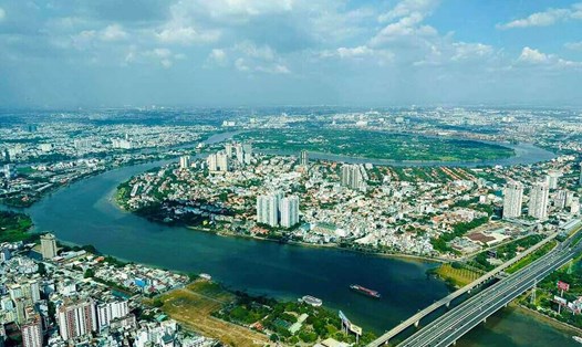 Bảng giá đất điều chỉnh đang là vấn đề được dư luận quan tâm. Ảnh: Bảo Chương