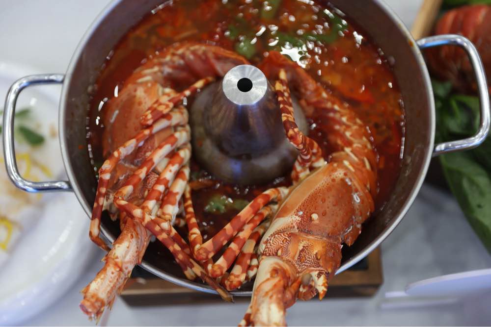 Dish prepared from lobster. Photo: NSX