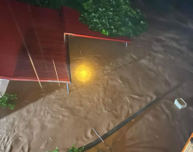 Widespread flooding in Trà Lĩnh Commune (Trùng Khánh District, Cao Bằng Province).