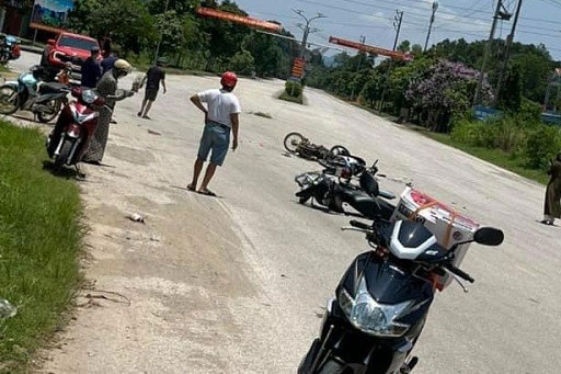 Mua bảo hiểm xe máy có thể được nhận bồi thường 150 triệu đồng về tính mạng và 50 triệu về tài sản cho người bị tai nạn. Ảnh minh họa: Văn Nhân