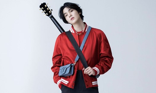 Suga BTS đang bị điều tra vì lái xe điện trong tình trạng say rượu. Ảnh: Naver