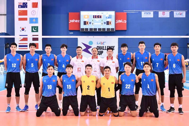 Tuyển bóng chuyền nam Việt Nam tại giải AVC Challenge Cup 2024. Ảnh: AVC 