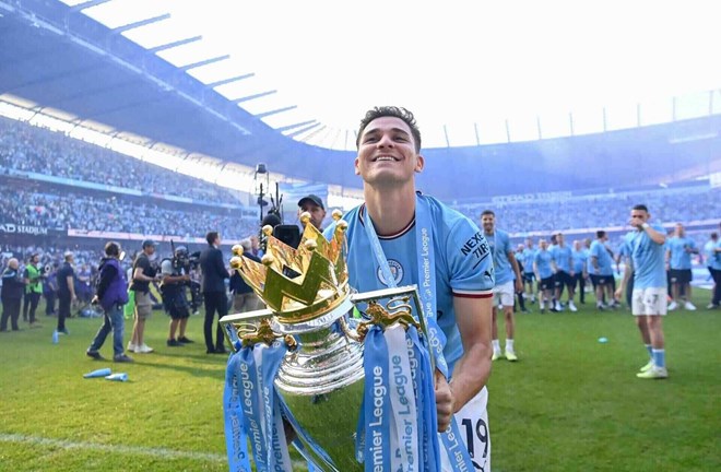 Alvarez achieved countless successes at Man City. Photo: TalkSports