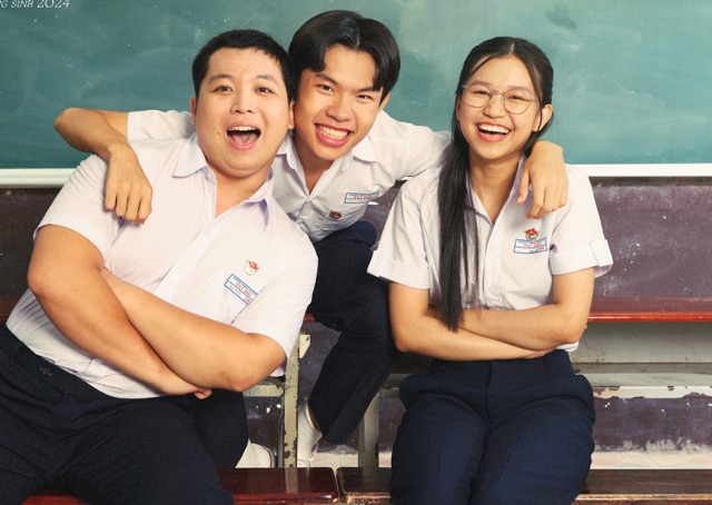 Dàn sao "Kính vạn hoa" bản điện ảnh. Ảnh: NSX.
