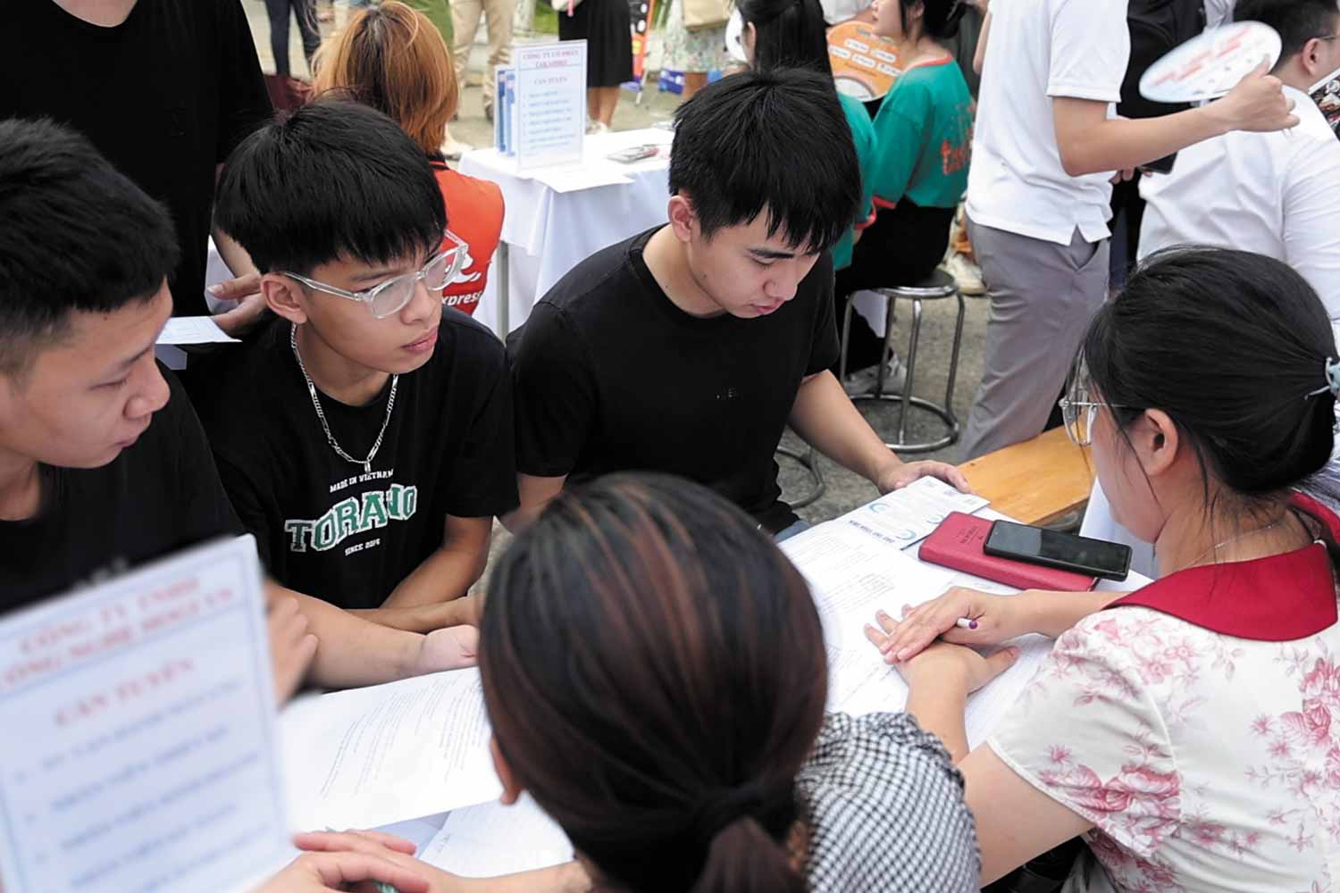 Ngành học có được mức lương 40 triệu/tháng khi đi XKLĐ