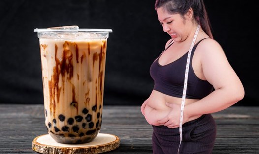 Uống trà sữa gây tích tụ mỡ nội tạng. Đồ họa: Hạ Mây