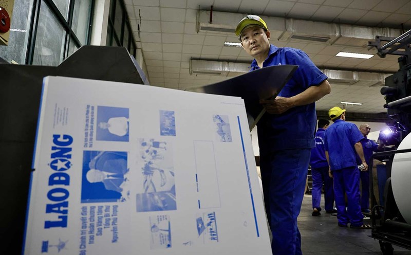 Những người thợ cống hiến cả thanh xuân để in Báo Lao Động