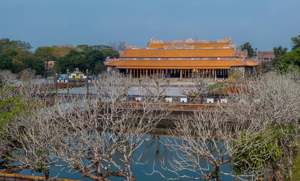 Thai Hoa Palace is where the throne is located and the coronation place of 13 Nguyen Dynasty kings, from Gia Long to Bao Dai.