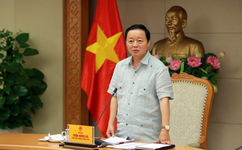 Phó Thủ tướng Chính phủ Trần Hồng Hà chủ trì cuộc họp. Ảnh: Minh Khôi