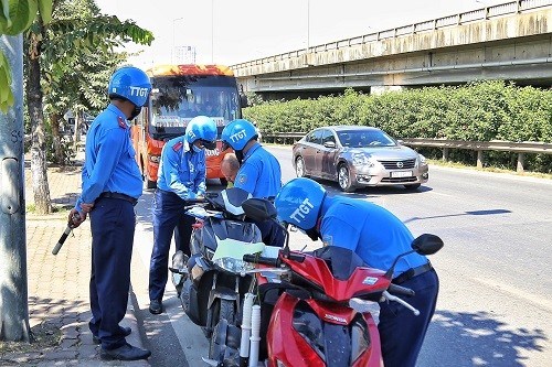 Đề xuất Thanh tra giao thông phạt tiền đến 75 triệu đồng