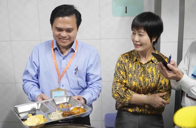 Đảm bảo suất ăn công nghiệp tại trường học ở TPHCM