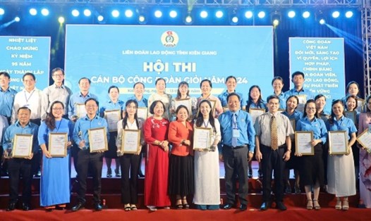 Các thí sinh tham gia hội thi Cán bộ Công đoàn giỏi đã thể hiện tài năng, bản lĩnh của người cán bộ Công đoàn qua các vòng thi. Ảnh: Mỹ Linh