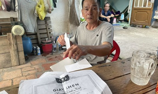 Sau khi Báo Lao Động phản ánh, ông Huỳnh Anh Kiệt đã được kết nạp vào Hội Cựu chiến binh. Ảnh: Đình Trọng