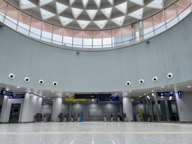 Nhà ga ngầm trung tâm Bến Thành thuộc tuyến Metro số 1 đã hoàn thiện. Ảnh: MAUR