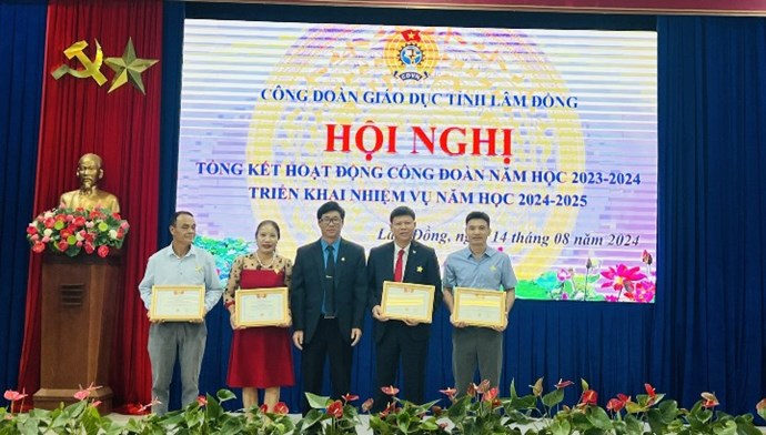 35 tập thể, 65 đoàn viên ở Lâm Đồng được khen thưởng