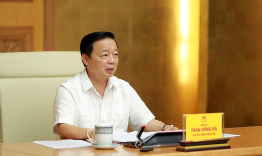 Phó Thủ tướng Chính phủ Trần Hồng Hà chủ trì cuộc họp. Ảnh: Minh Khôi