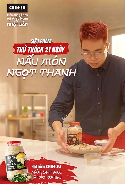 Food Vlogger Culinary Frank đã chế biến 21 món ăn đa dạng nền ẩm thực, đa dạng cách nấu, nhưng tất cả đều mang vị ngọt thanh tự nhiên với sự đồng hành của Hạt nêm CHIN-SU nấm Shiitake & tảo Kombu. Ảnh: CHIN-SU