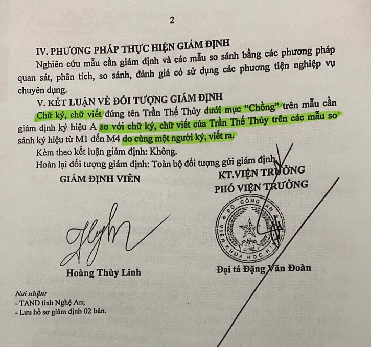 Kết quả giám định cho thấy chữ ký người chồng trong giấy đăng ký kết hôn là của anh Trần Thế Thủy. Ảnh: Quang Đại