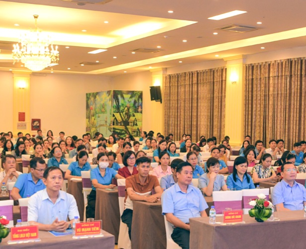 Các đại biểu tham dự buổi tập huấn. Ảnh: Nguyễn Trường