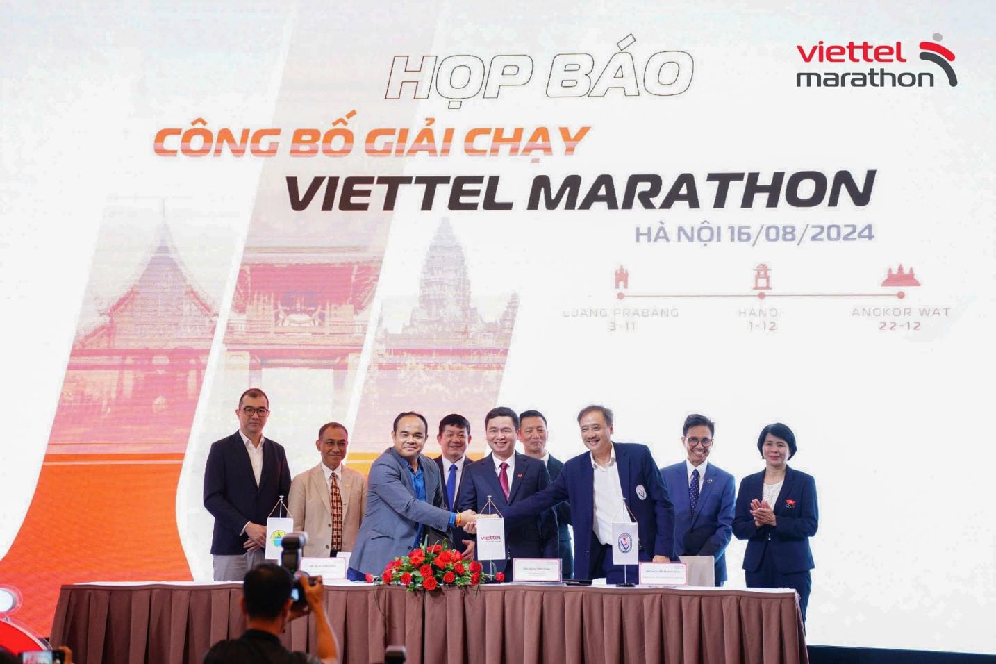 Viettel Marathon 2024 is jointly organized by the Indochina Athletics Federation of 3 countries, with Viettel Military Industry and Telecommunications Group as co-organizer and sponsor. Photo: Organizing Committee