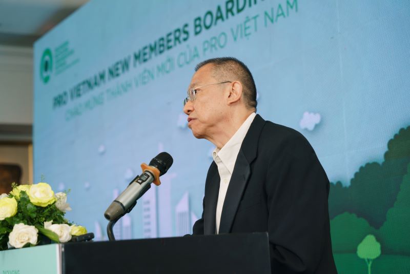 Mr. Larry Lee - Deputy General Director of SABECO - spoke at the new member admission ceremony of PRO Vietnam. Photo: SABECO