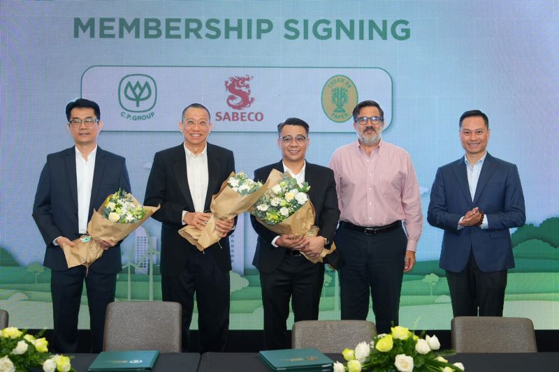 SABECO and 7 other businesses are the newest members of the Vietnam Packaging Recycling Alliance (PRO Vietnam). Photo: SABECO