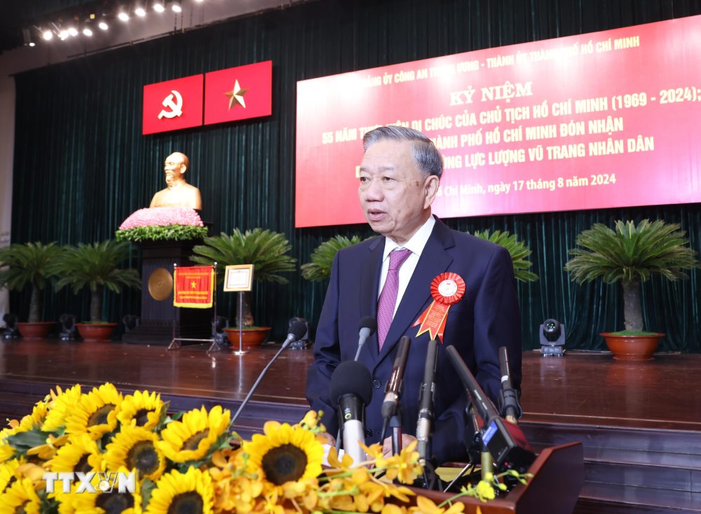 General Secretary and President To Lam gave a directive speech. Photo: Lam Khanh/TTXVN