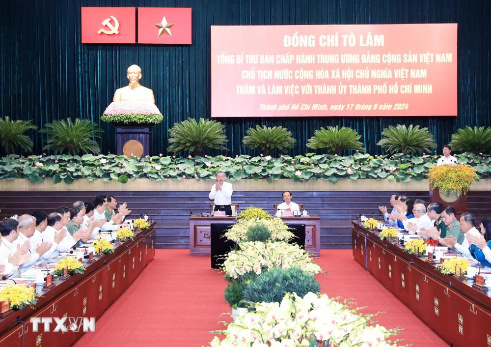 General Secretary and President To Lam worked with Ho Chi Minh City Party Committee. Photo: Lam Khanh/TTXVN