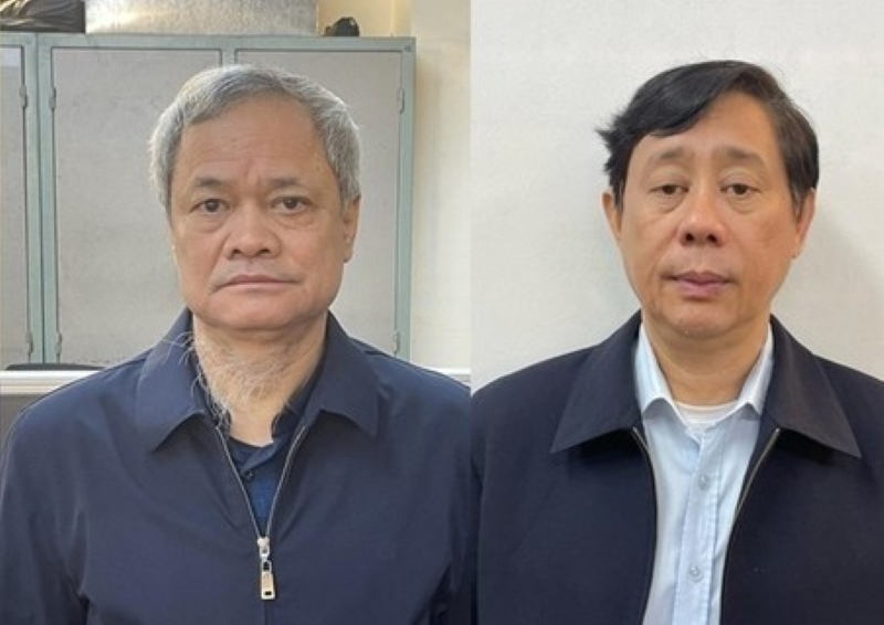 Ngoài nhóm cựu lãnh đạo tỉnh Bắc Ninh (Nguyễn Tử Quỳnh, Nguyễn Hạnh Chung - từ trái qua), nhiều người bị kiến nghị xử lý về Đảng, chính quyền. Ảnh: Bộ Công an