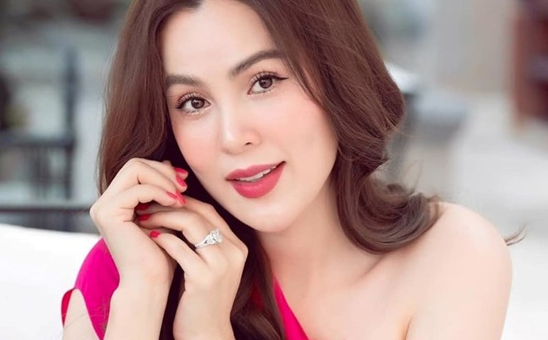 Hoa hậu quý bà Phương Lê bị chỉ trích dữ dội vì chế lời Quốc ca. Ảnh: Chụp màn hình