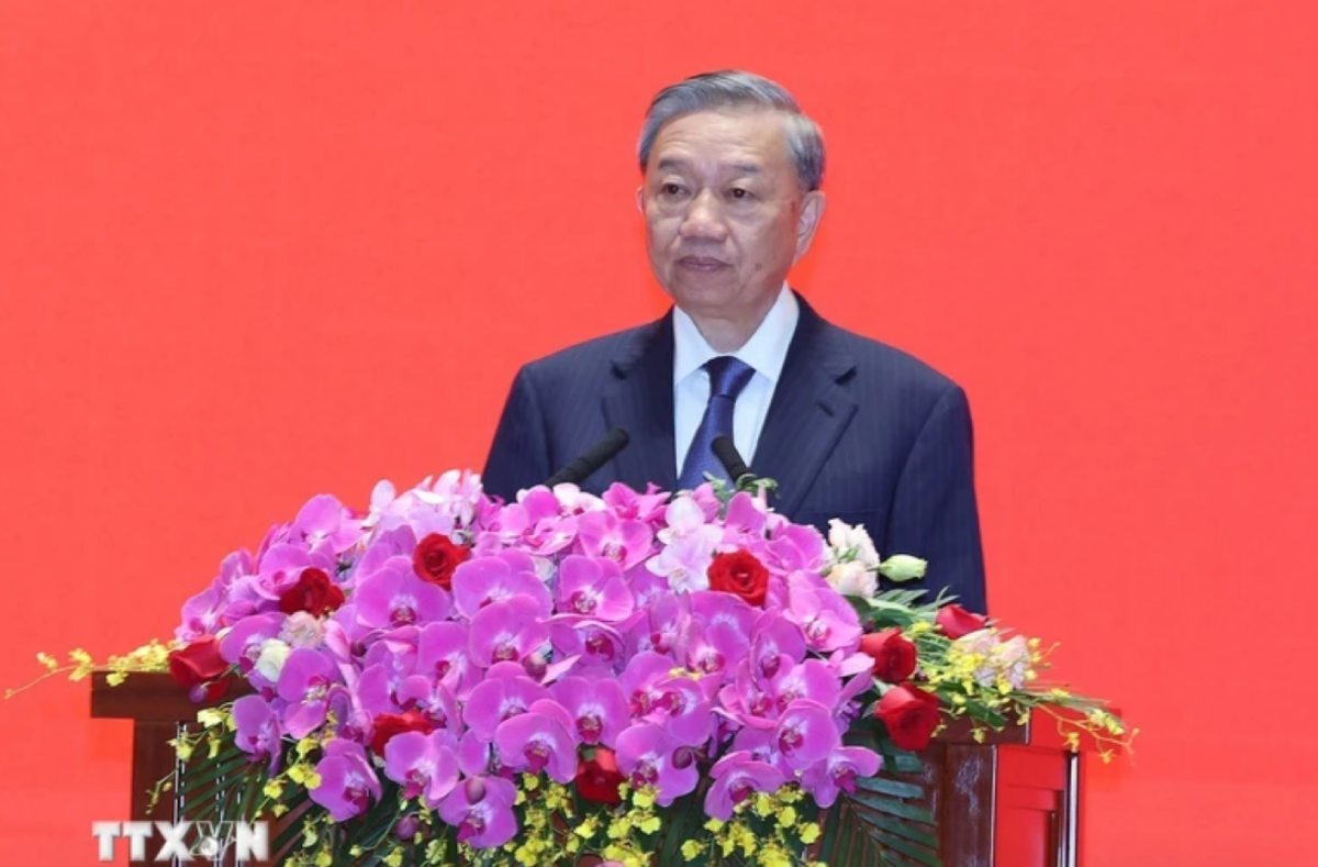 Tổng Bí thư, Chủ tịch nước Tô Lâm phát biểu tại cuộc gặp đại diện nhân sĩ hữu nghị Trung Quốc. Ảnh: TTXVN