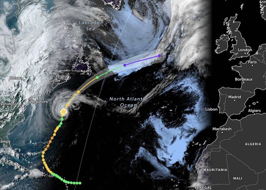 Dự báo, bão số 5 Ernesto sẽ tác động đến Quần đảo Anh (British Isles) từ đêm 21 đến 22.8. Ảnh: Zoom Earth