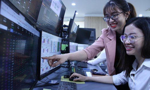 Nhà đầu tư kỳ vọng đà bùng nổ của thị trường chứng khoán sẽ được duy trì. Ảnh: Lê Toàn
