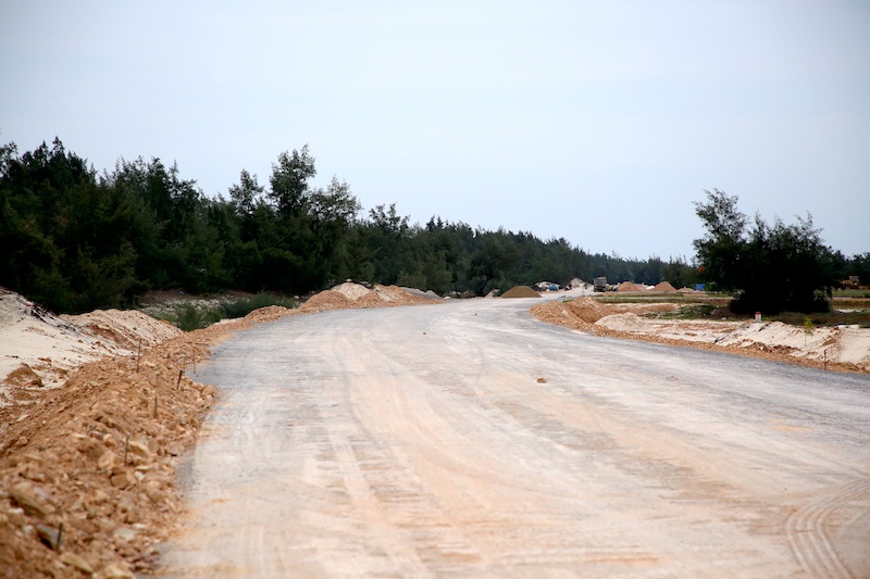 Many road sections have been implemented. Photo: Cong Sang