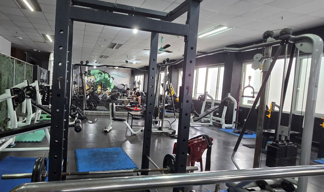 Người dân yêu cầu dừng hoạt động phòng tập gym trên tầng 16 vì ảnh hưởng cuộc sống, sinh hoạt của họ. Ảnh: Trung Du