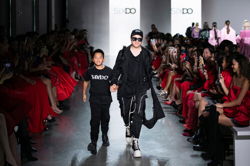 Nhà thiết kế Đỗ Mạnh Cường sẽ tổ chức show diễn cá nhân tại Thượng Hải (Trung Quốc). Ảnh: NVCC