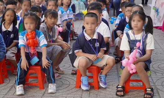 Học sinh lớp 1 Trường Tiểu học Phan Văn Trị (Quận 1, TPHCM) trong ngày tựu trường. Ảnh: Chân Phúc